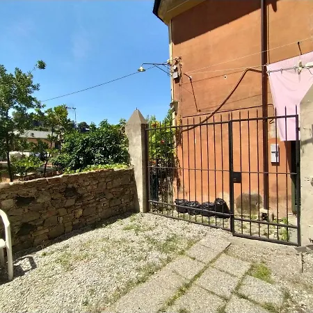 Dorothea House Apartman Levanto