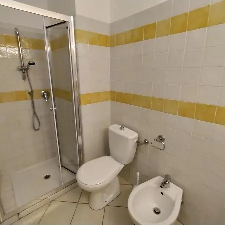 Dorothea House Apartment